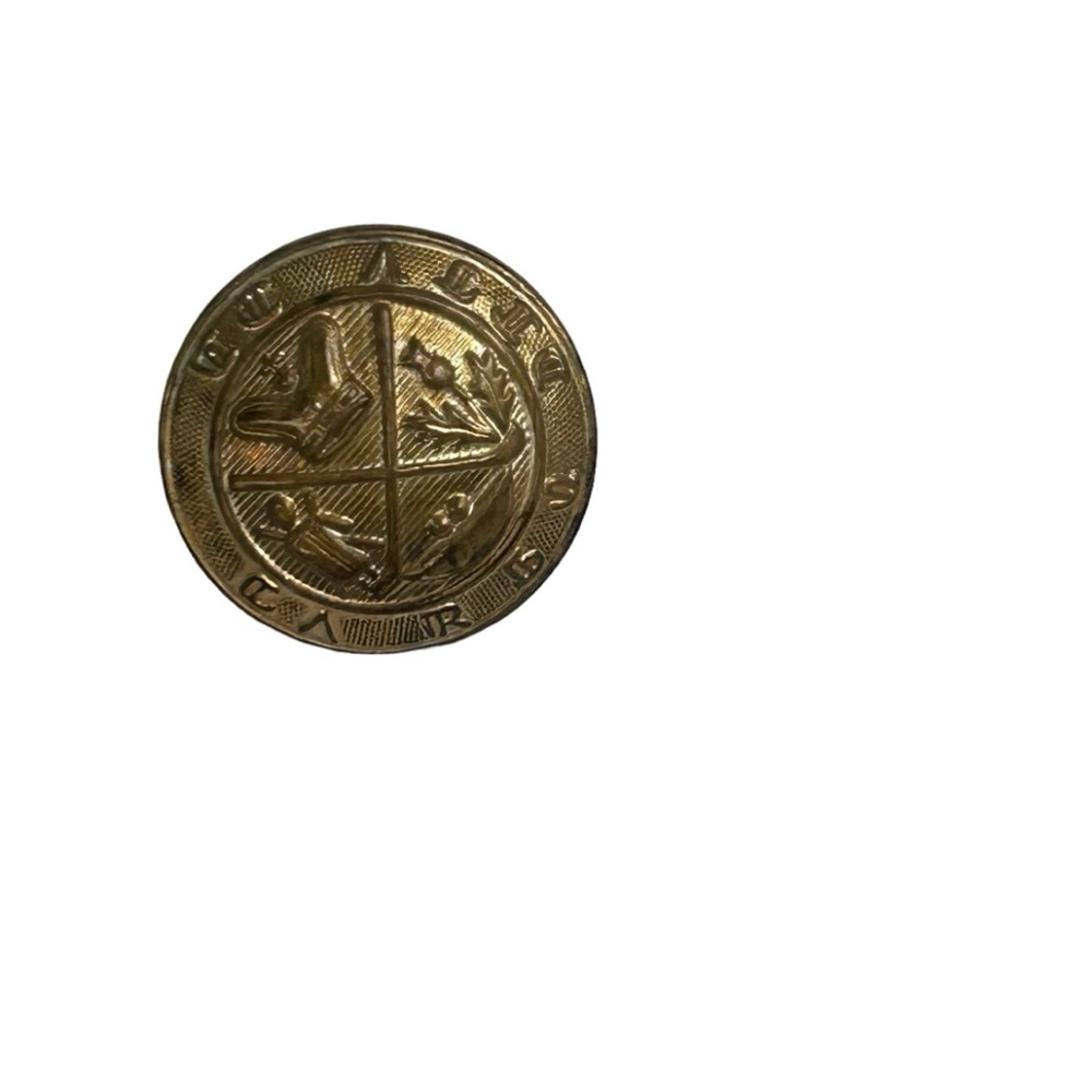 Vintage dug Royal Blackheath Golf Club.  Button has good gold gilt a full shank.